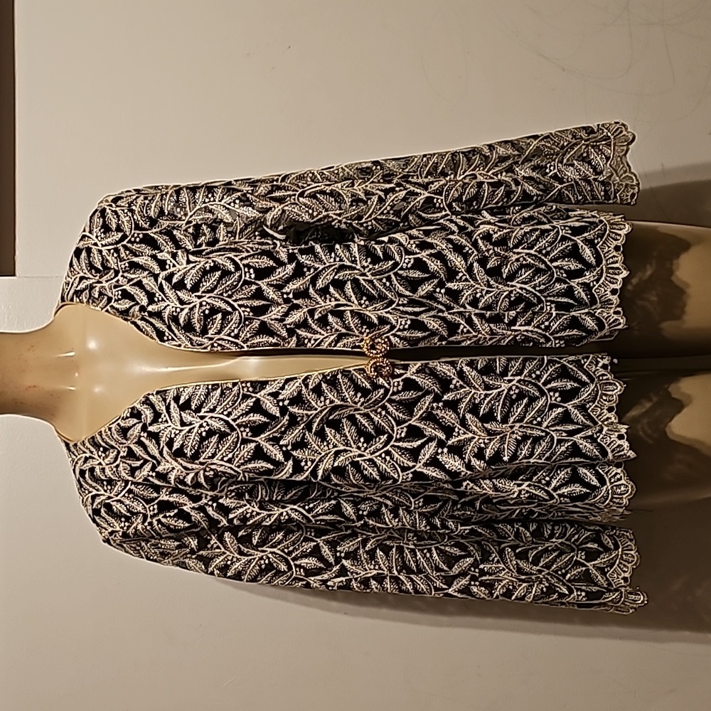 Size 4x Large Bleazer From Ninalee - image 1